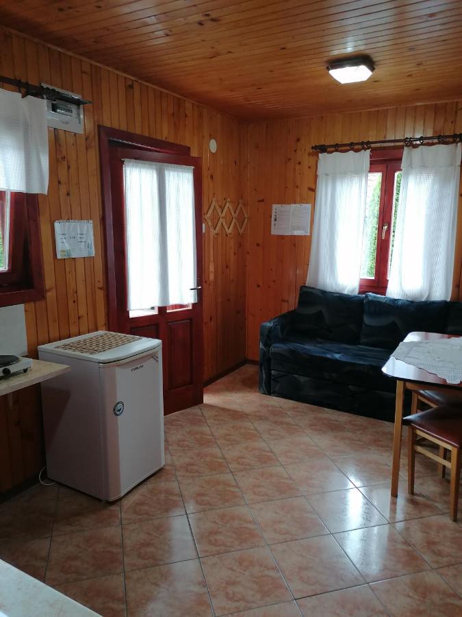 Korondi Kulcsosházak Exterior foto