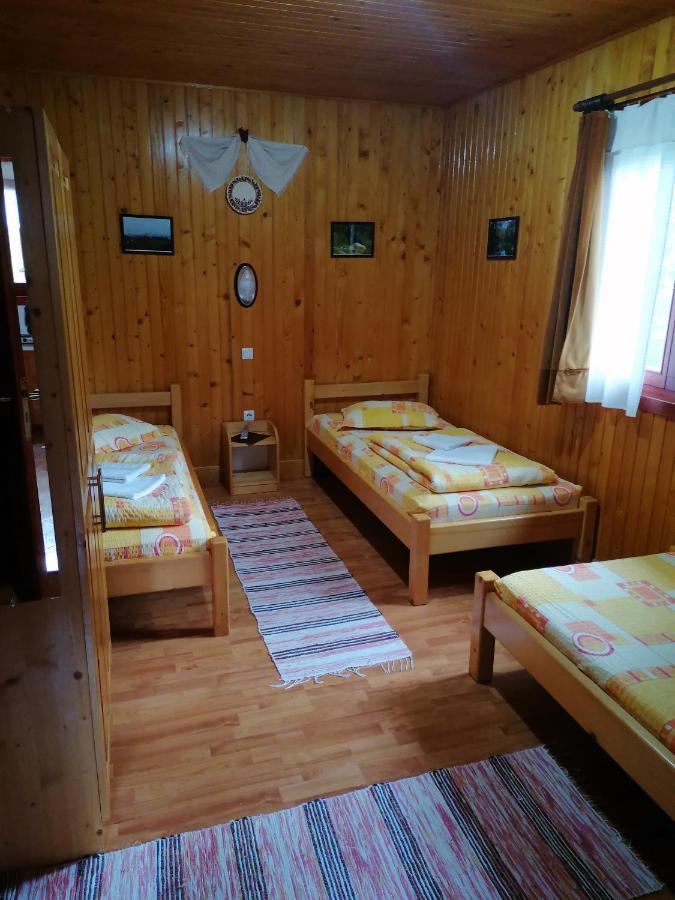Korondi Kulcsosházak Exterior foto