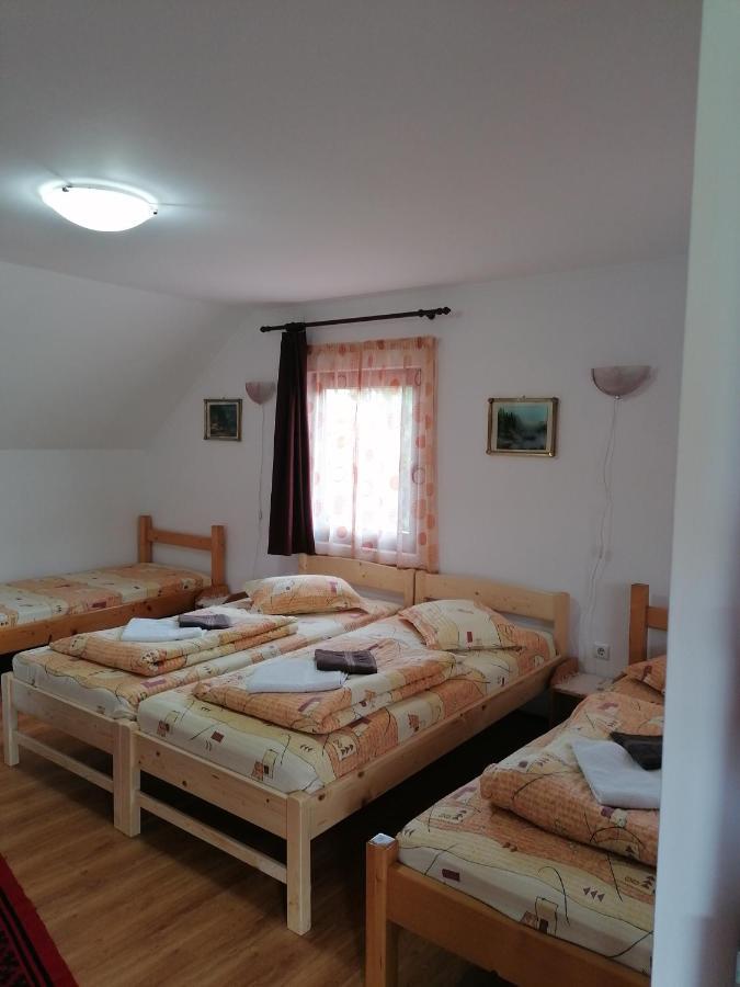 Korondi Kulcsosházak Exterior foto