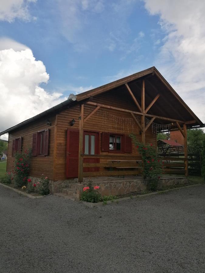 Korondi Kulcsosházak Exterior foto