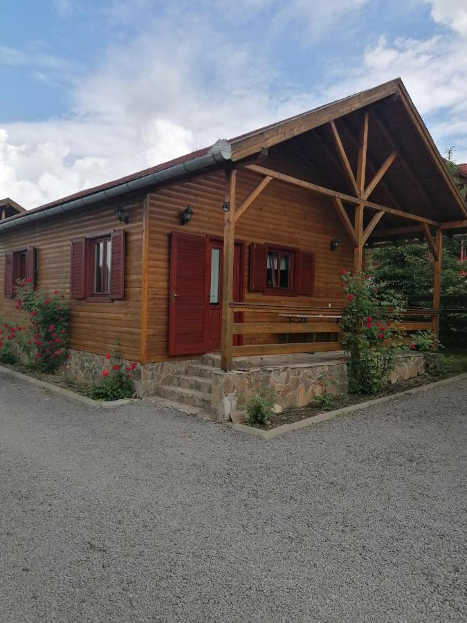 Korondi Kulcsosházak Exterior foto